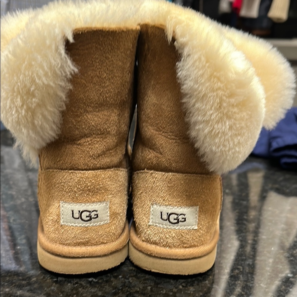 Tan Shearling Lined UGG Boots - Picture 4 of 7